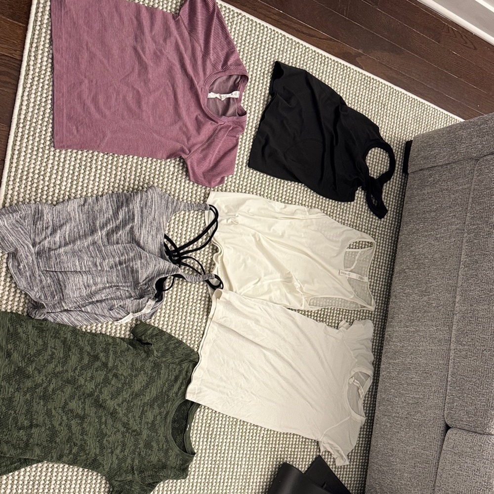 lululemon athletica bundled tops